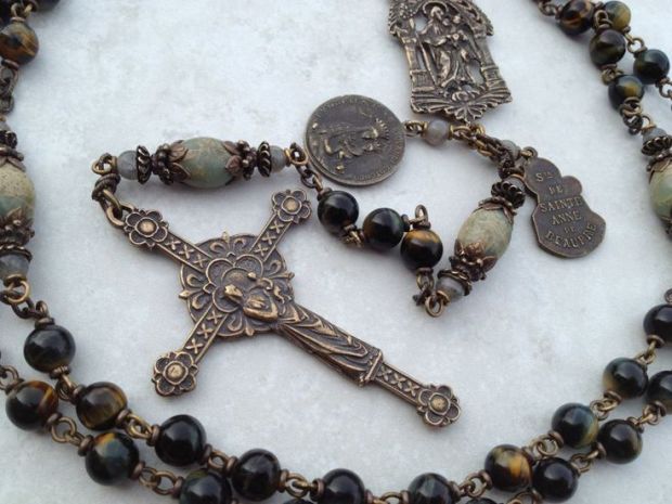ca58efd577c067d8d22a7983f1a2fb49--the-rosary-rosaries.jpg