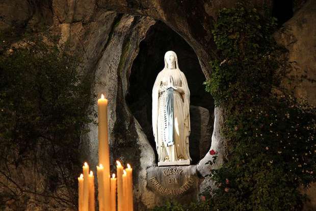 Our_Lady_of_Lourdes_grotto_Lourdes_France_Credit_Elise_Harris_CNA.jpg